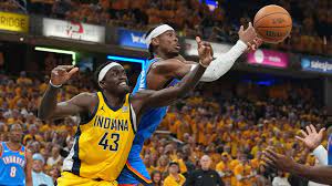 文班本赛季出战12场马刺8胜4负，缺席12场马刺9胜3负